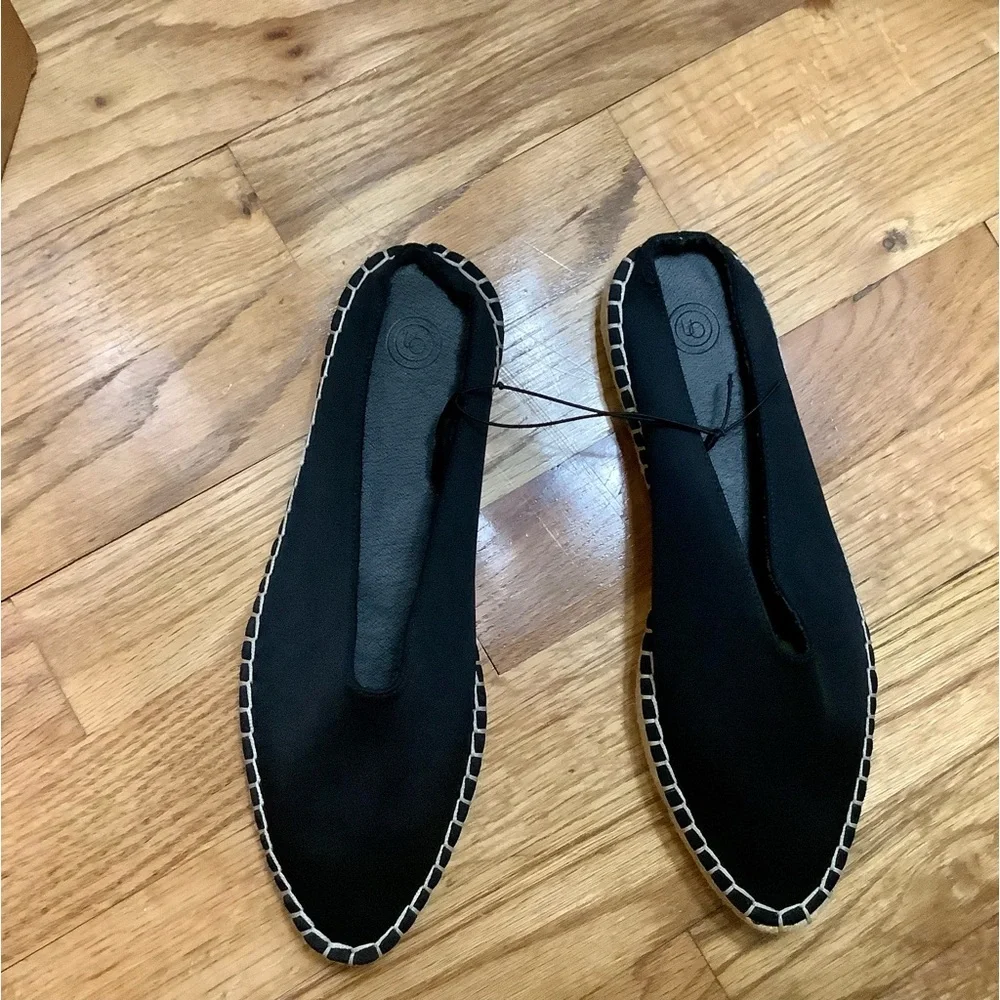 Urban Outfitters Neoprene Black Espadrille Slip-On Size 6